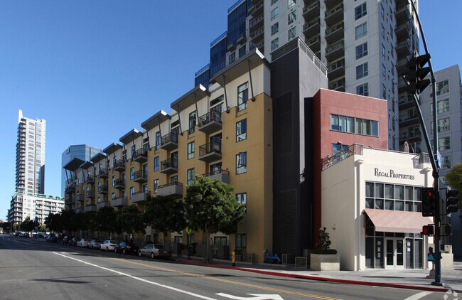 Fotografía del edificio - 1277 Kettner Blvd