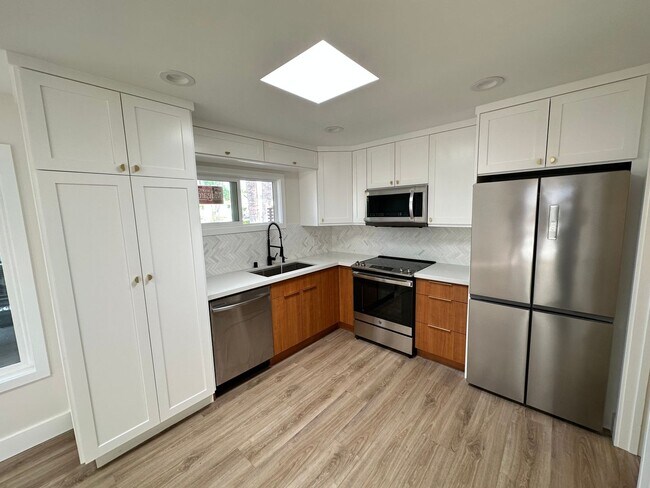 Building Photo - Modern Eco-Friendly ADU with High-End Fini...