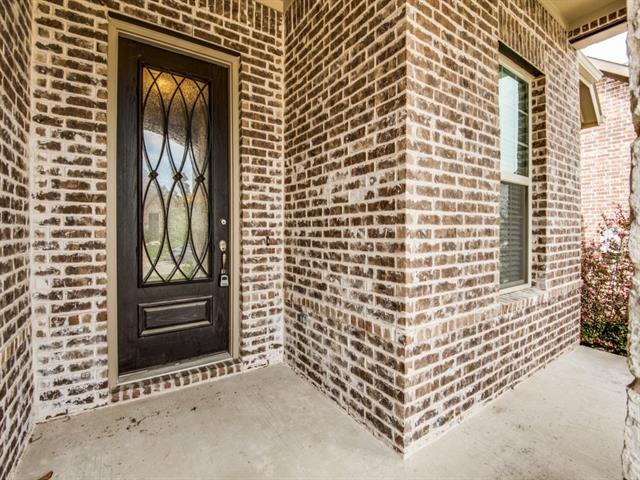 Foto del edificio - 812 Llano Falls Dr