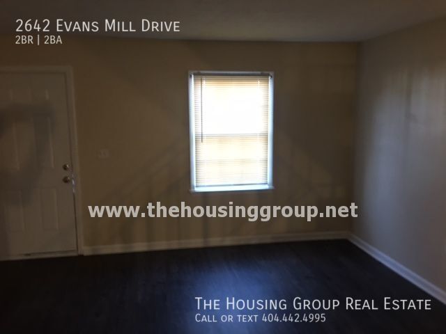Building Photo - Lithonia Townhome - Ready Now!!