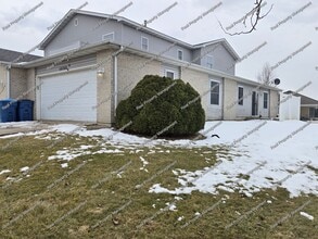 Building Photo - 10702 Pike St