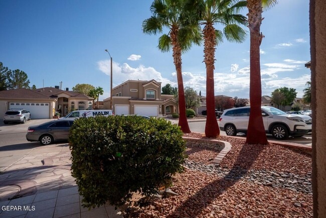 Foto del edificio - 12421 Tierra Encino Dr