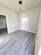 Building Photo - 2162 Airport Rd