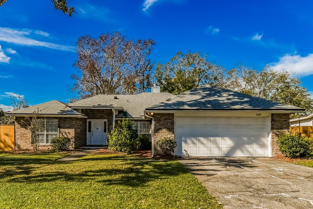 Foto principal - 588 John Hancock St