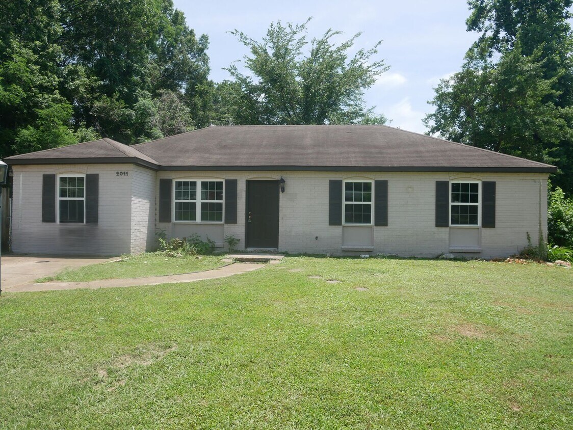 Photo - 2011 Coral Hills Dr Southaven, MS