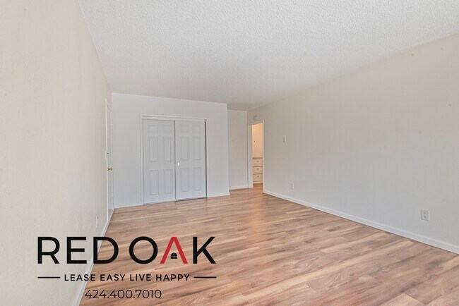 Foto del edificio - 10714 Western Ave