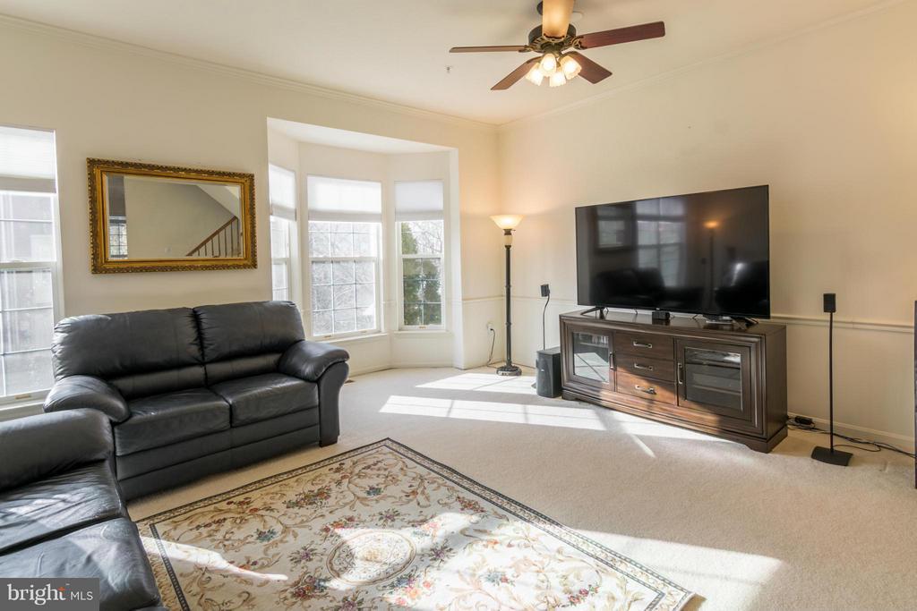 Primary Photo - 2715 Summers Ridge Dr