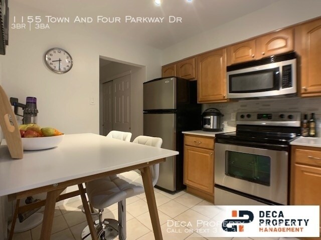 Foto del edificio - 3 Bedroom Townhome