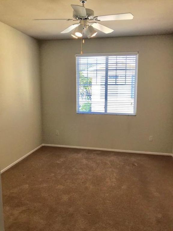 Building Photo - 1688 Tonini Dr