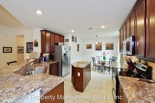 Foto del edificio - 5441 Talbot Blvd