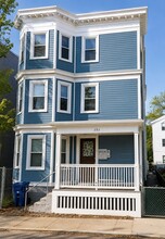 Building Photo - 151 Boston St