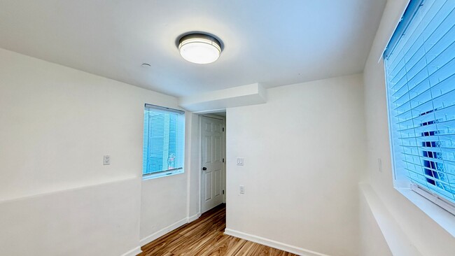 Building Photo - LT11MAIN