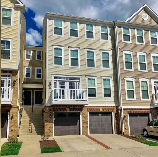 Photo - 24640 Jackalope Terrace (Stone Ridge, VA) Townhome