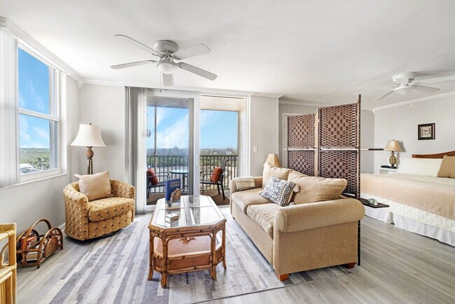 Building Photo - 5900 Bonita Beach Rd SW