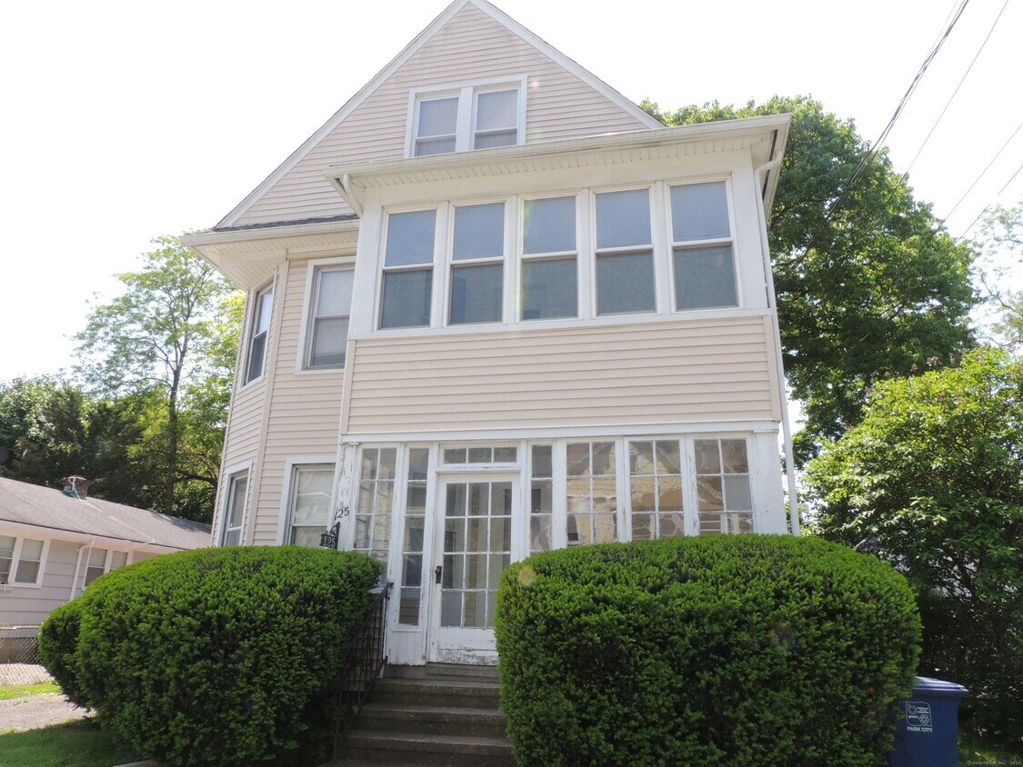 Primary Photo - 125 Wilson St