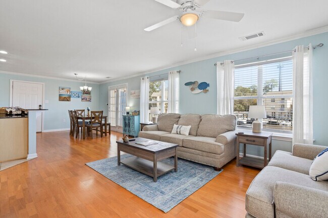 Foto del edificio - 2421 Beachview Dr