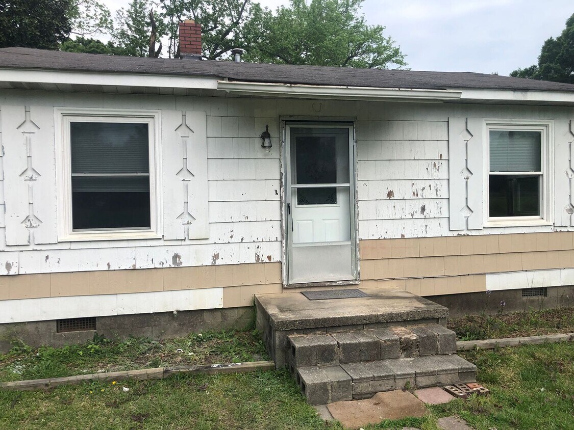 Primary Photo - Culp Circle Single-Family Residences