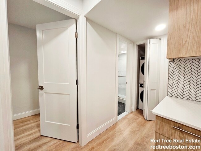 Foto del edificio - 529 Beacon St