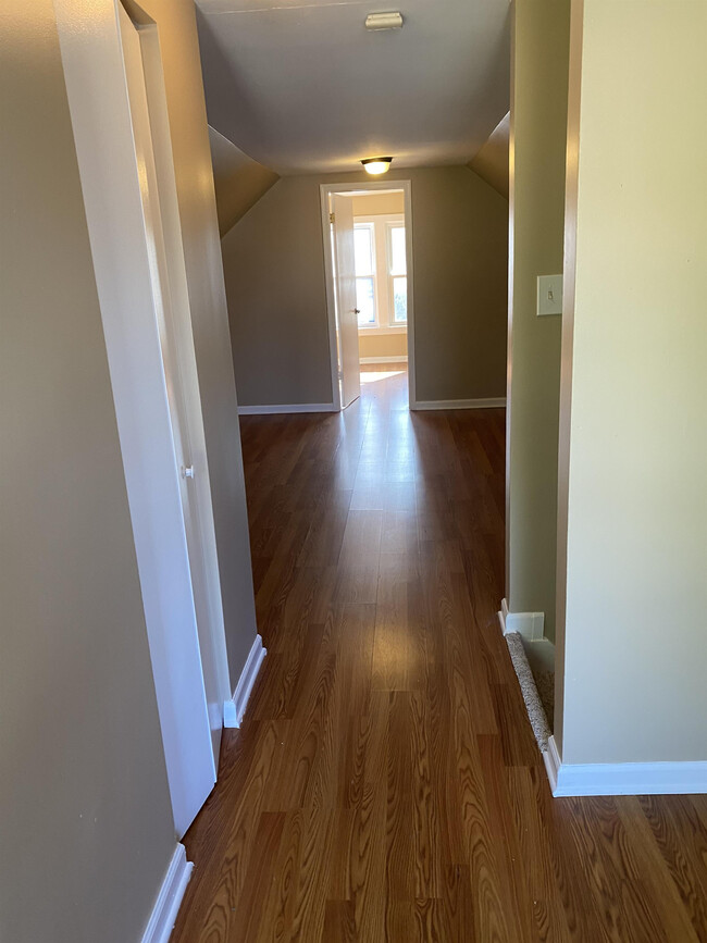Foto del edificio - 8134 S Burnham Ave