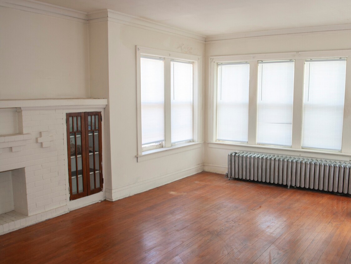 Foto principal - 10236 S Sangamon St