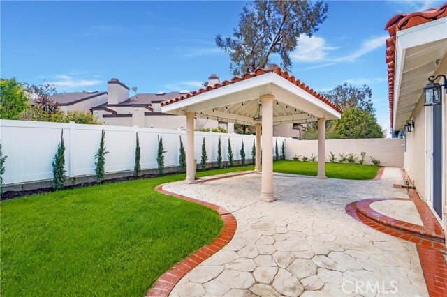 Building Photo - 921 Helena Cir
