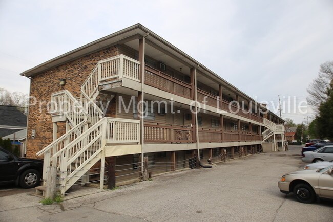 Foto del edificio - One Bedroom Apt on Frankfort Ave