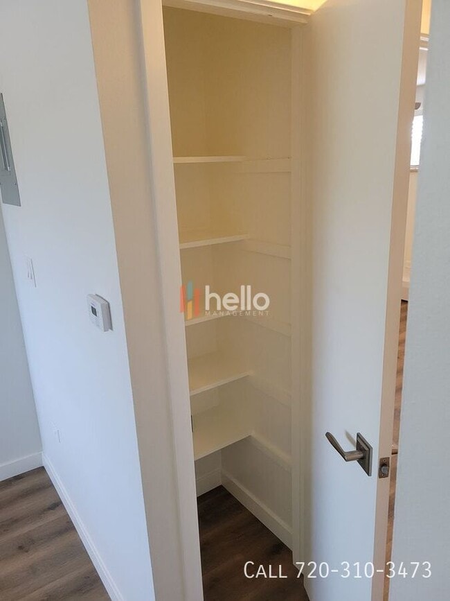 Building Photo - 3377 S Clarkson St