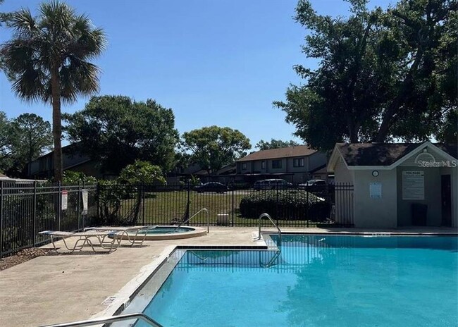 Foto del edificio - 8603 Cattail Dr