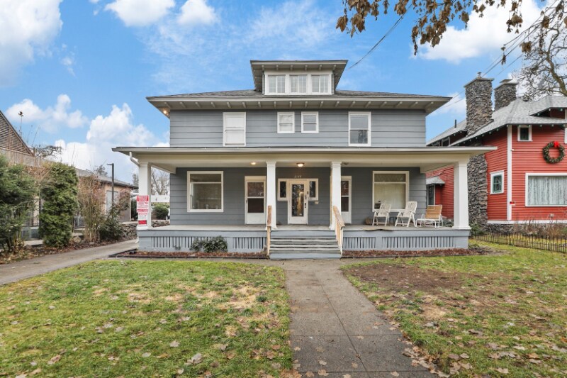 Foto principal - 2109 W Pacific Ave