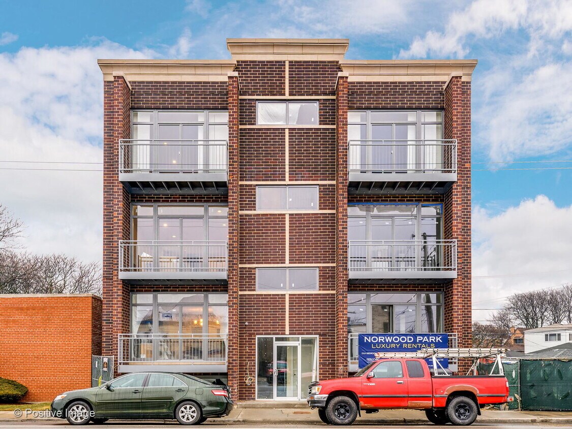 6115 N Elston Ave Unit 1N, Chicago, IL 60646 Condo for Rent in