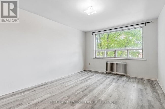 Building Photo - 105 Twenty Fifth St