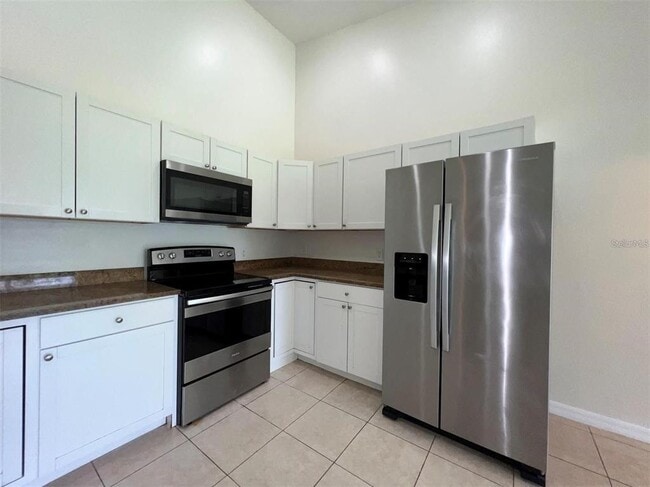 Building Photo - 37215 Grassy Hill Ln