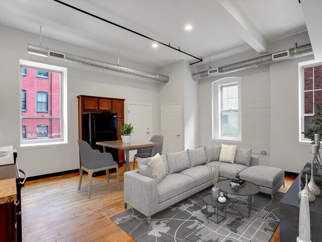 Building Photo - 626 Columbia Ave