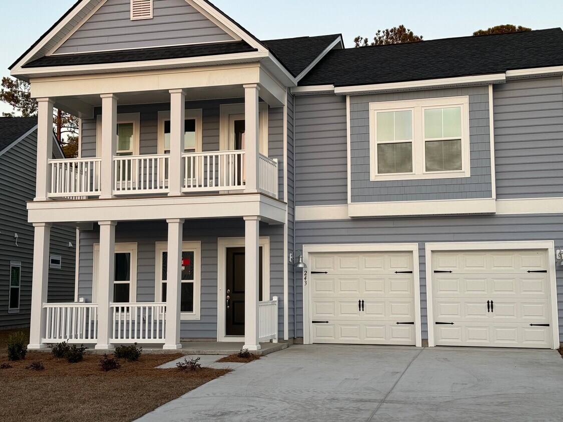 Foto principal - 243 Augusta Green Way