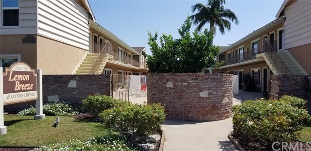 Building Photo - 1124 S Lemon St