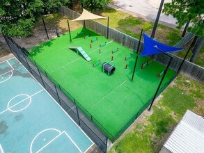 Building Photo - 8455 Will Clayton Pkwy