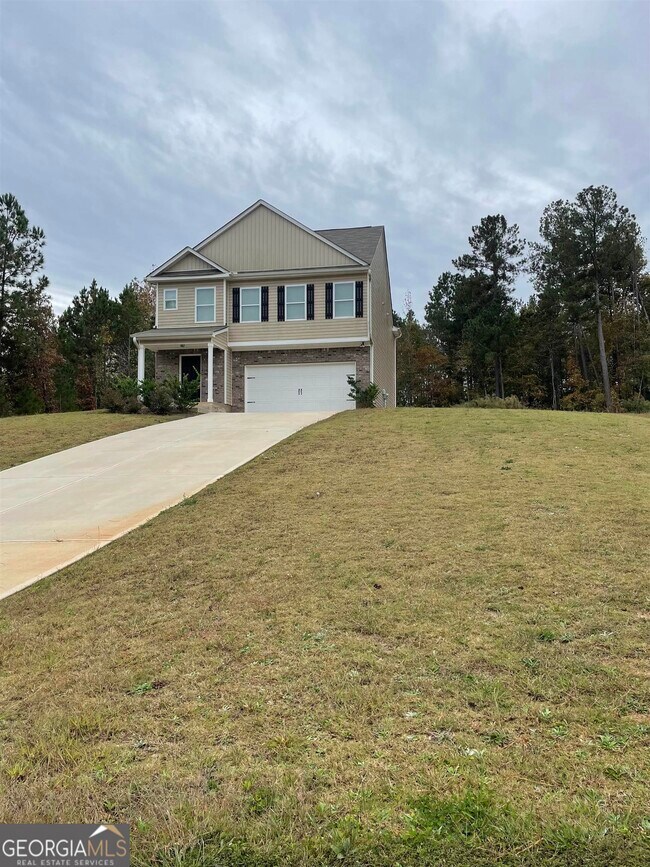 Building Photo - 120 Oakbrook Ln