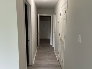 Foto del edificio - 300 Carol Dr