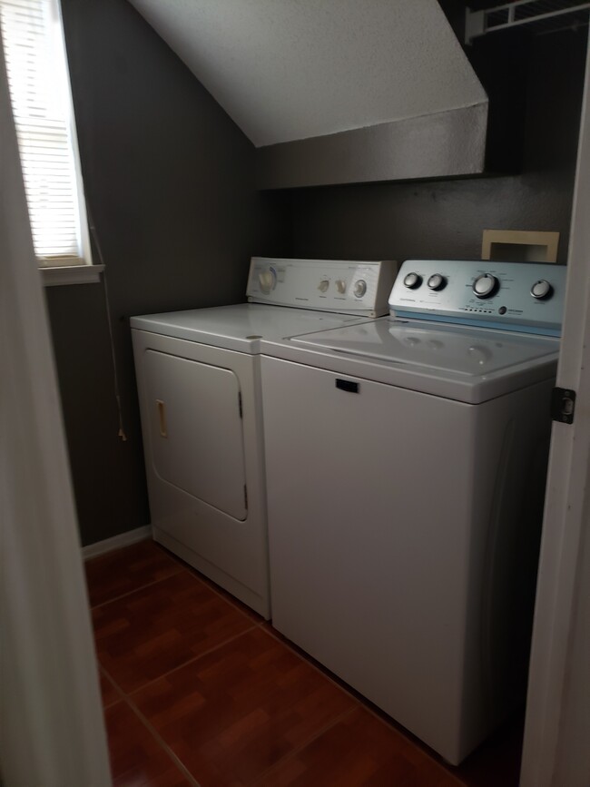 Building Photo - 13229 Canna Lily Dr