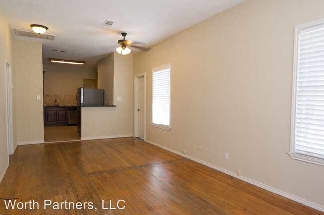 Building Photo - 5 br, 3 bath House - 200 Park Place