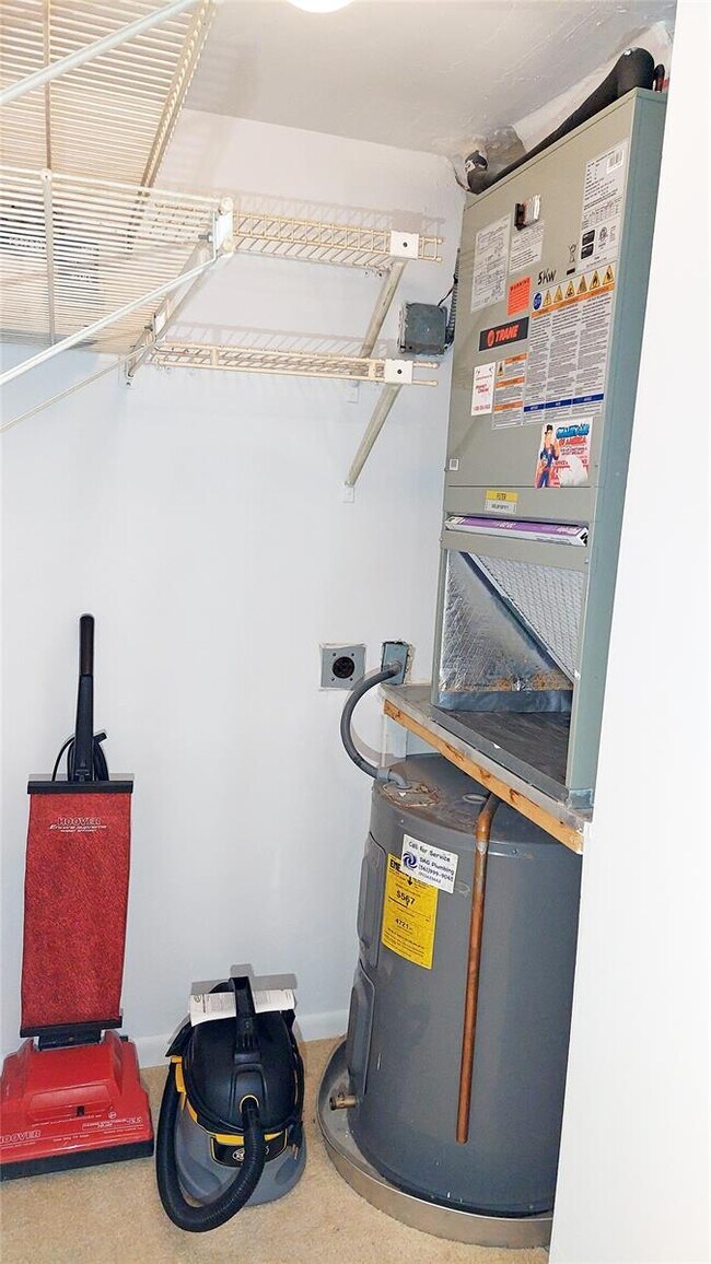 Foto del edificio - 367 S Federal Hwy