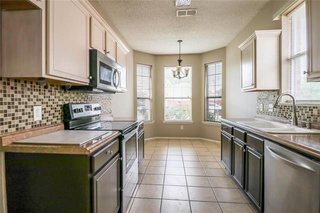 Foto del edificio - 4400 Park Creek Ct