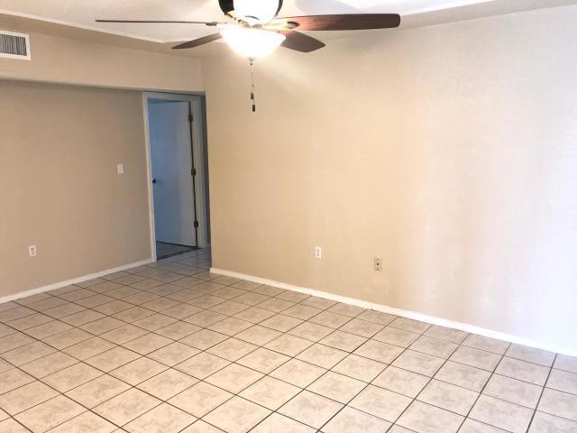 Building Photo - 9371 Richardson Dr