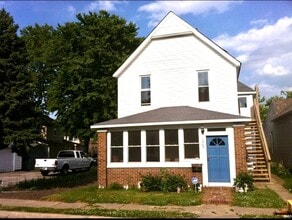 Building Photo - 1303 N 13th St