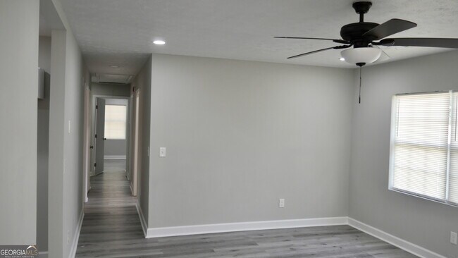 Foto del edificio - 2830 N Lumpkin Rd