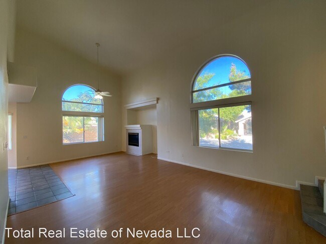 Foto del edificio - 3 br, 3 bath House - 10800 Palatine Court