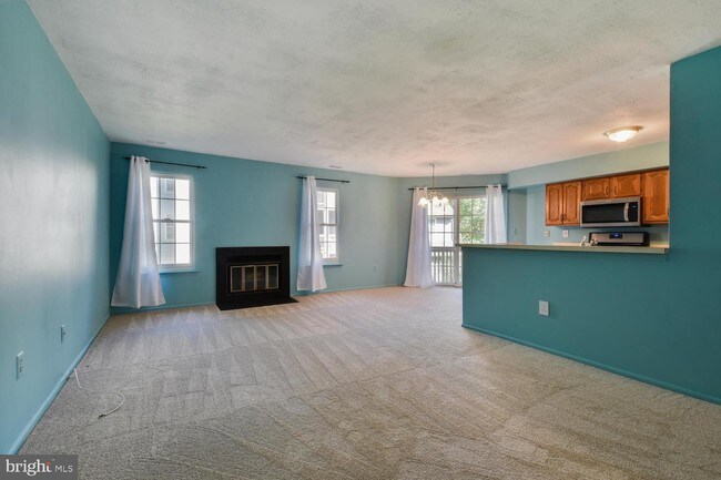 Foto del edificio - 7392 Elm Ct