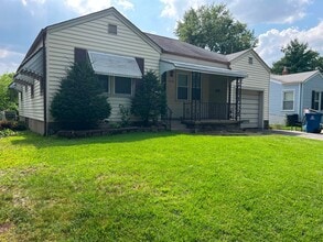Building Photo - 2434 Akins Dr