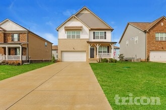 Building Photo - 323 Disley Way