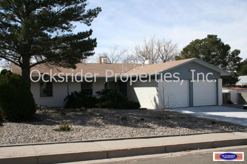 Foto principal - 13404 Auburn Ave NE